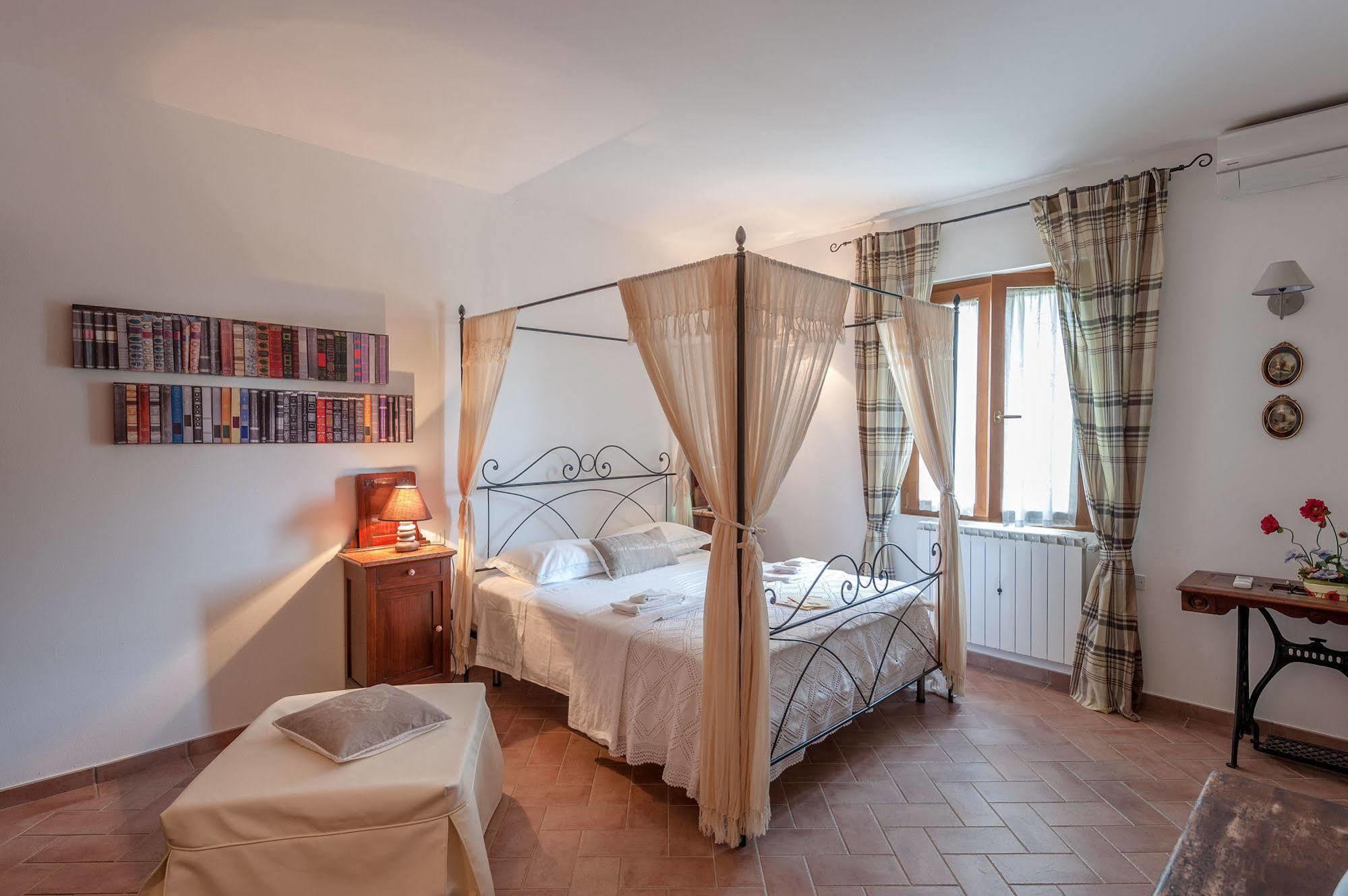 Le Tartarughe Rooms Magliano in Toscana Exterior photo